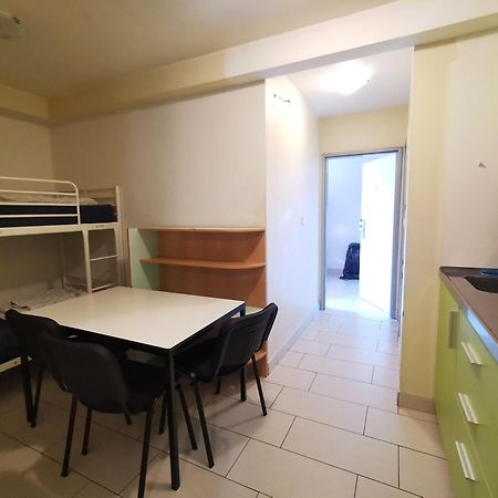 Simbol Rooms With Free Private Parking Ljubljana Kamer foto
