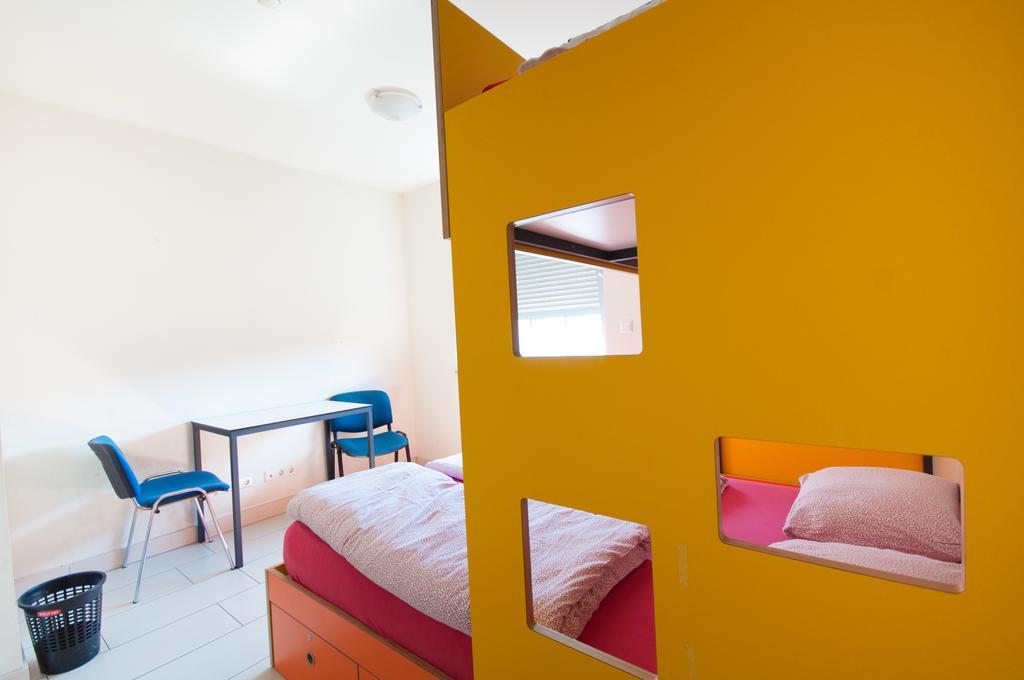 Simbol Rooms With Free Private Parking Ljubljana Kamer foto