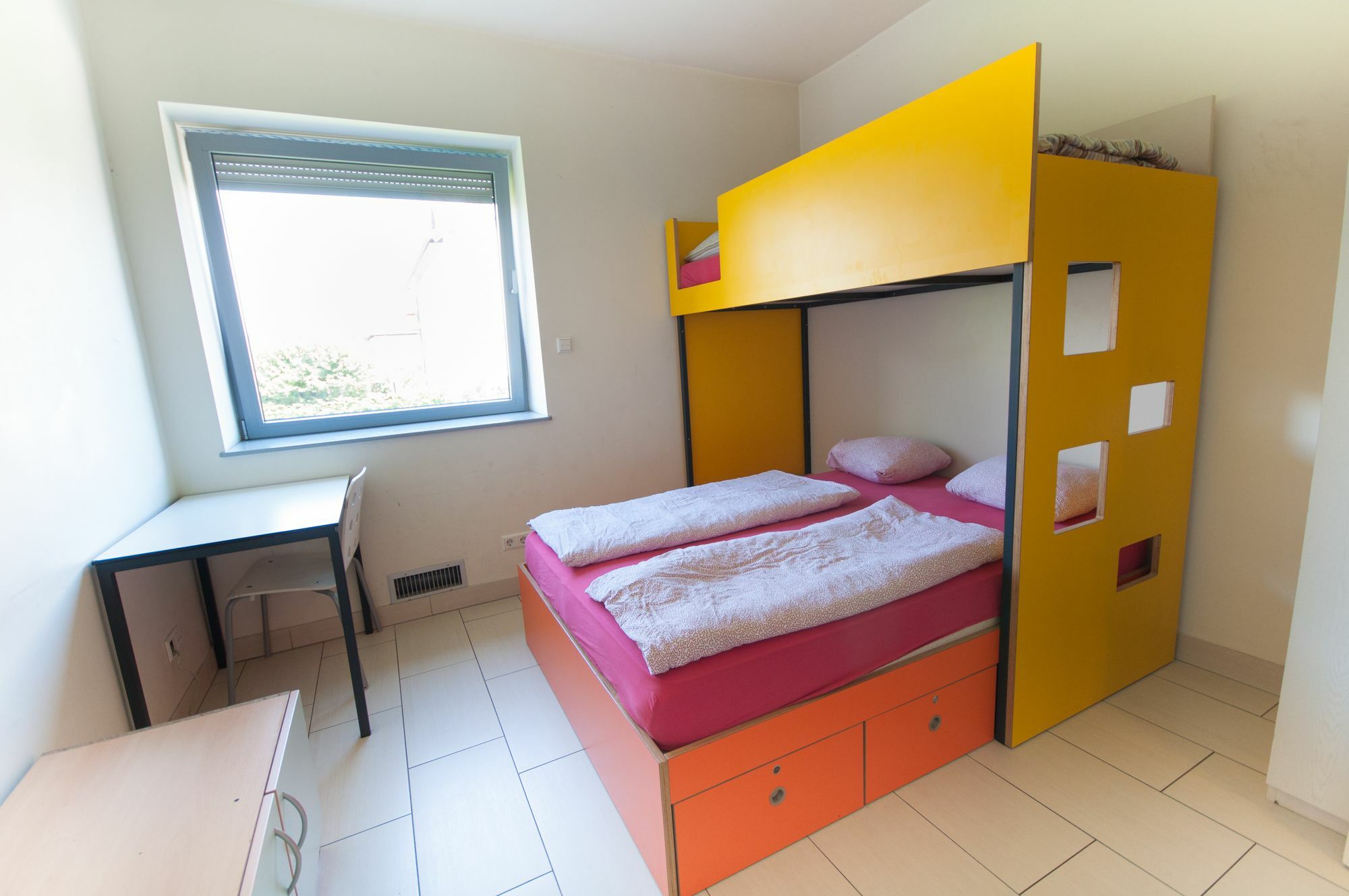 Simbol Rooms With Free Private Parking Ljubljana Buitenkant foto