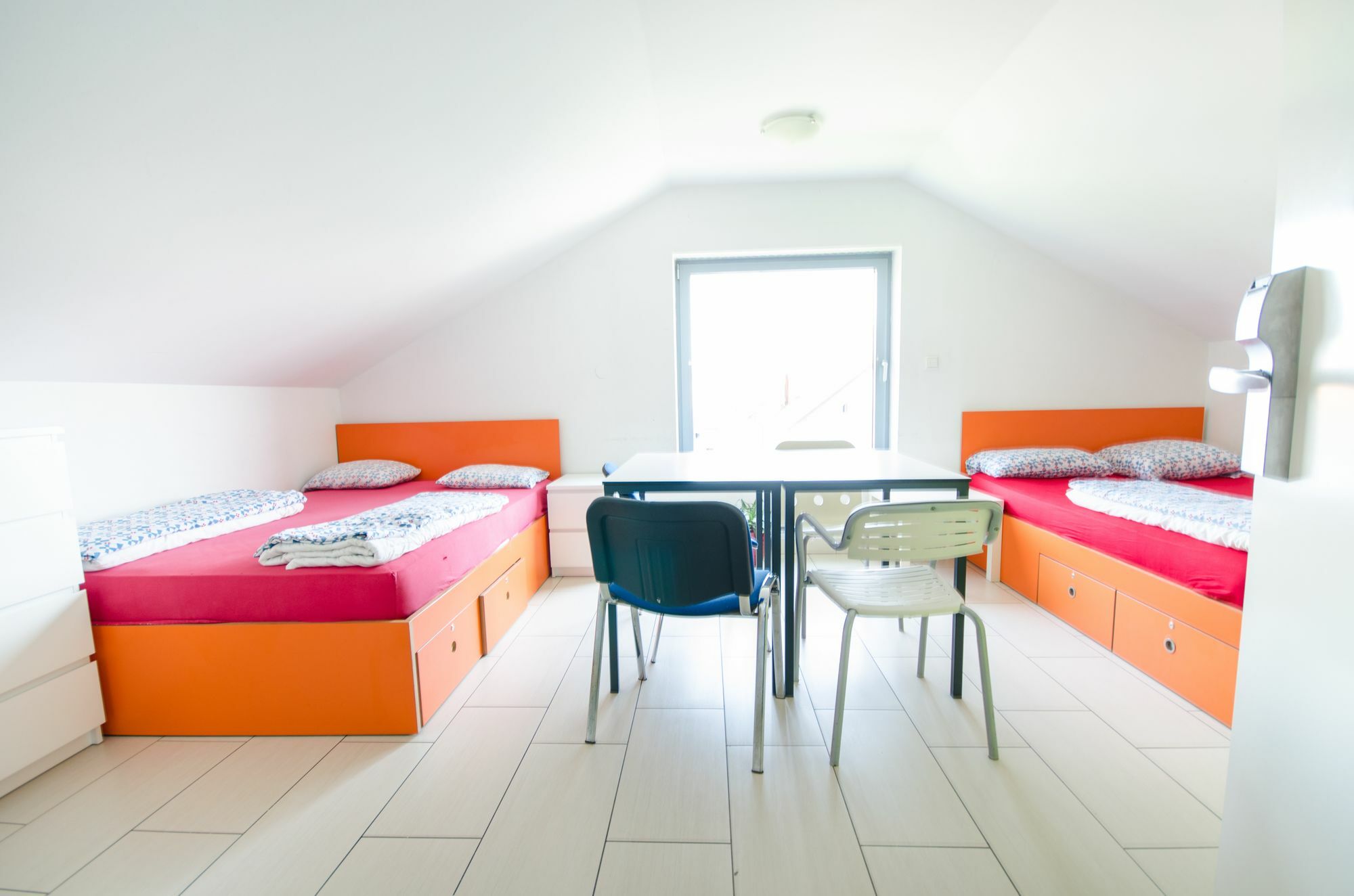 Simbol Rooms With Free Private Parking Ljubljana Buitenkant foto