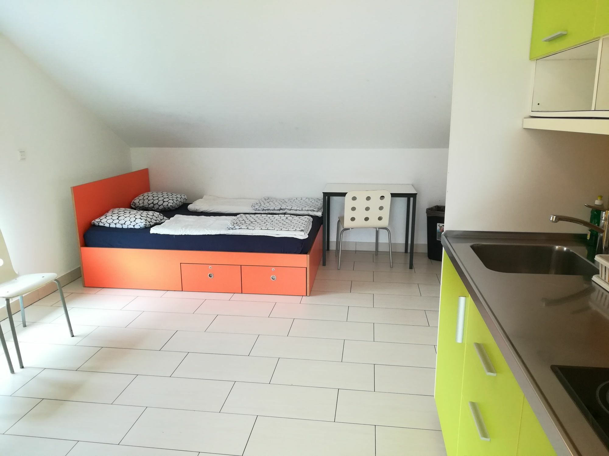 Simbol Rooms With Free Private Parking Ljubljana Buitenkant foto