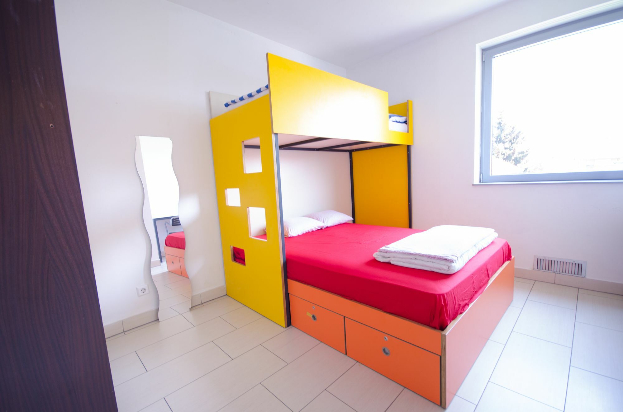 Simbol Rooms With Free Private Parking Ljubljana Buitenkant foto