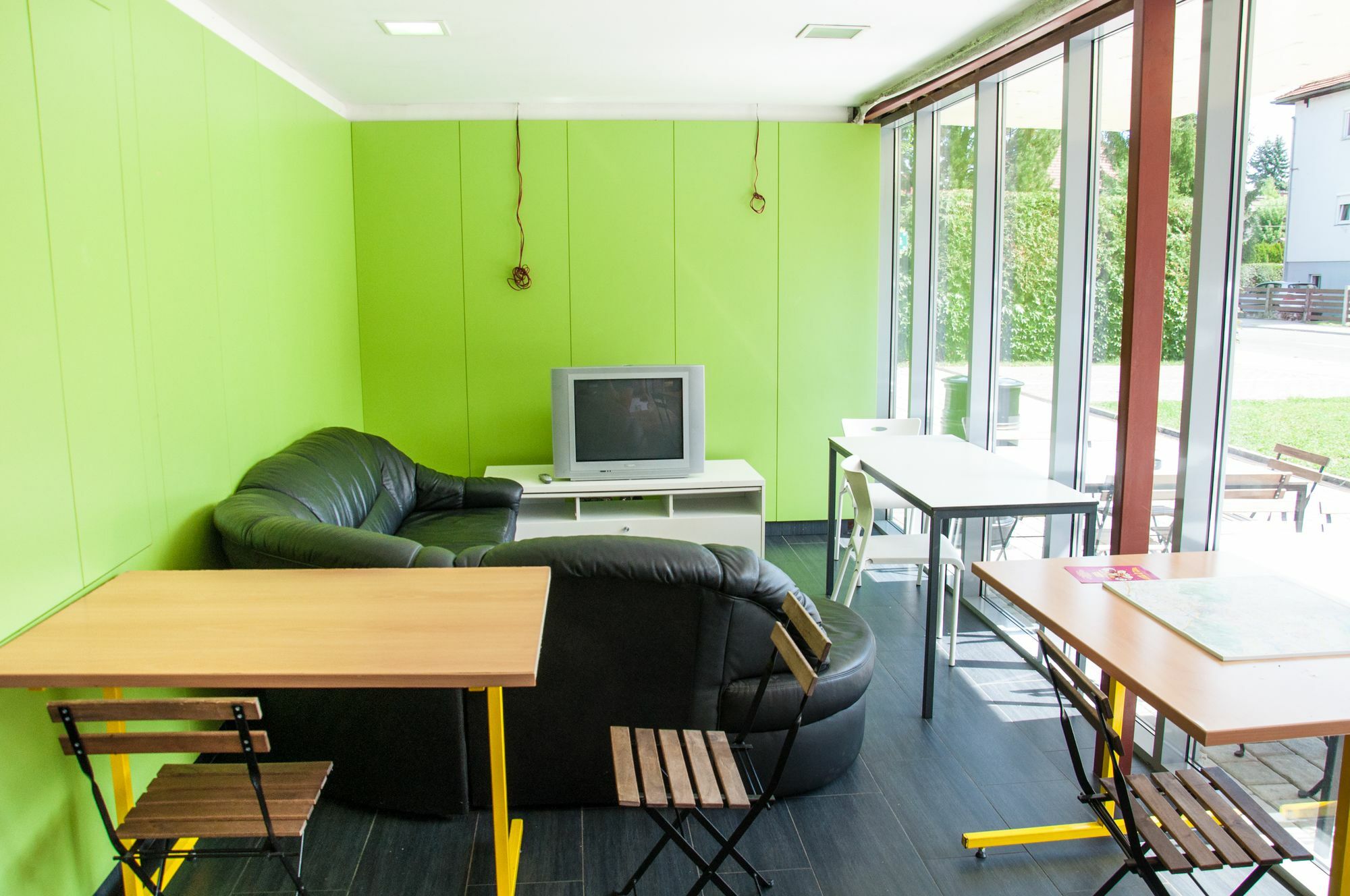 Simbol Rooms With Free Private Parking Ljubljana Buitenkant foto