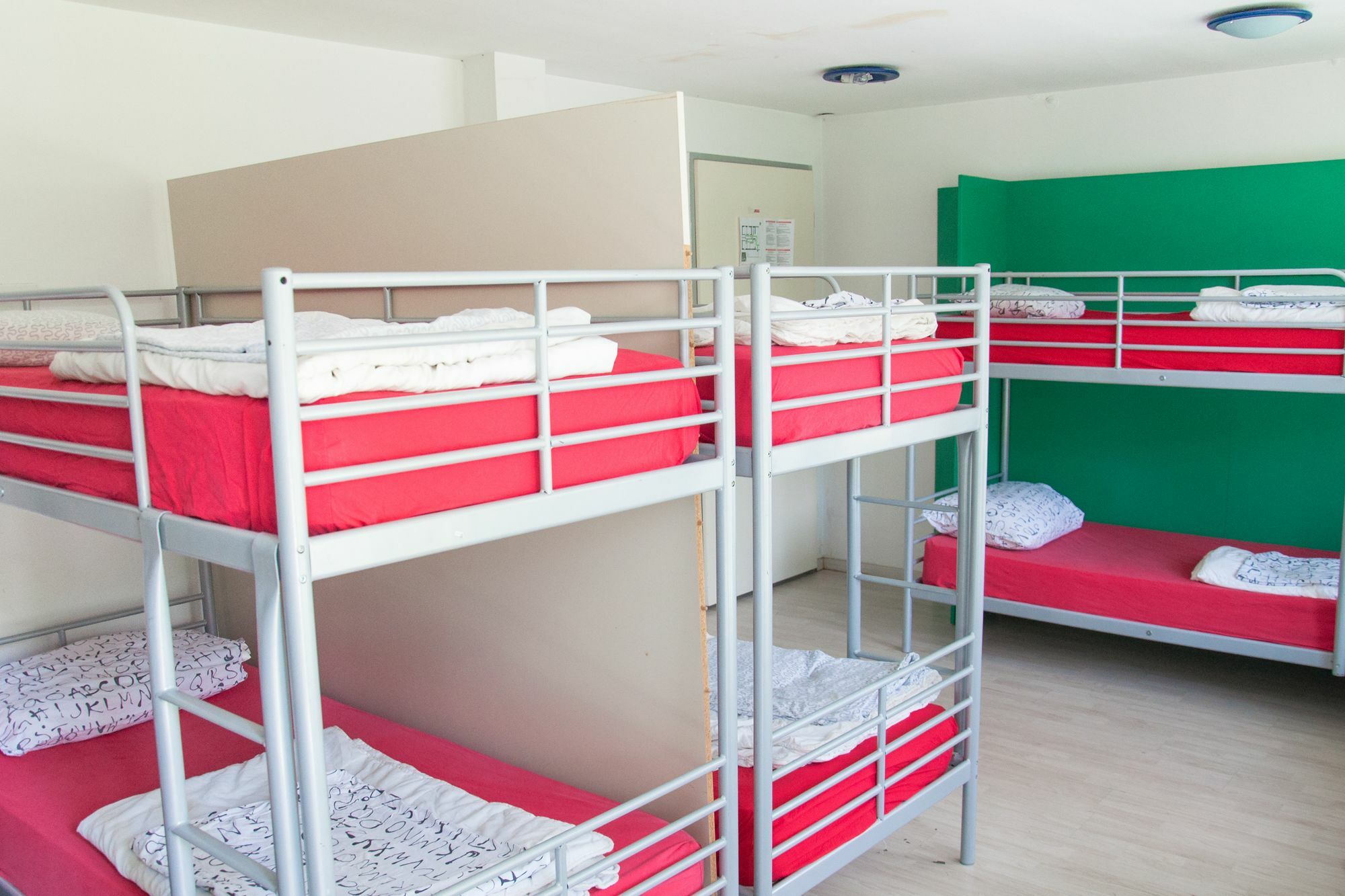 Simbol Rooms With Free Private Parking Ljubljana Buitenkant foto